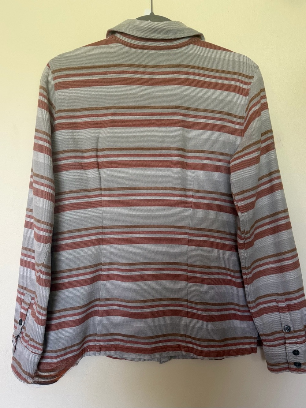 Patagonia Long-Sleeved Fjord
Flannel Shirt Thick 100%
Organic Cotton Size 8 - Picture 3 of 7
